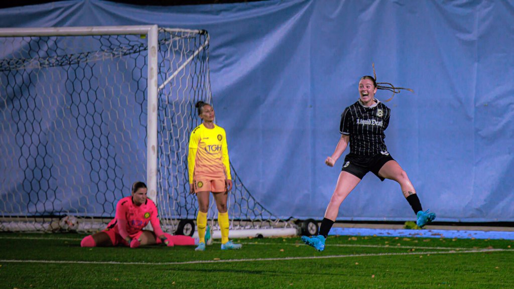 Dana Scheriff celebrates her first goal on her first start of the season
